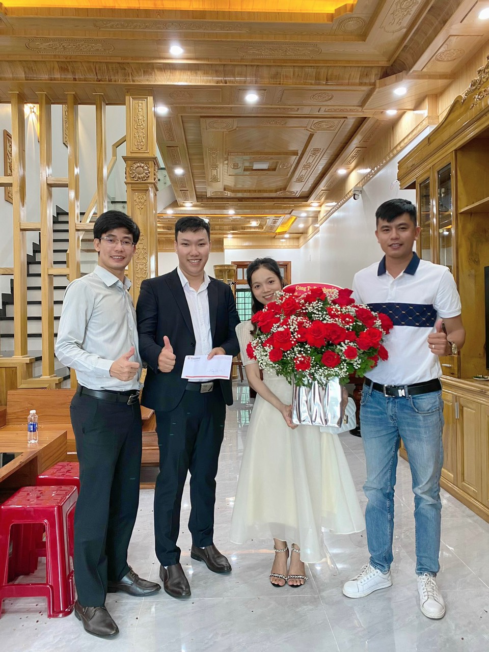 Bàn giao là bước cuối cùng để hoàn thiện dịch vụ thiết kế thi công trọn gói